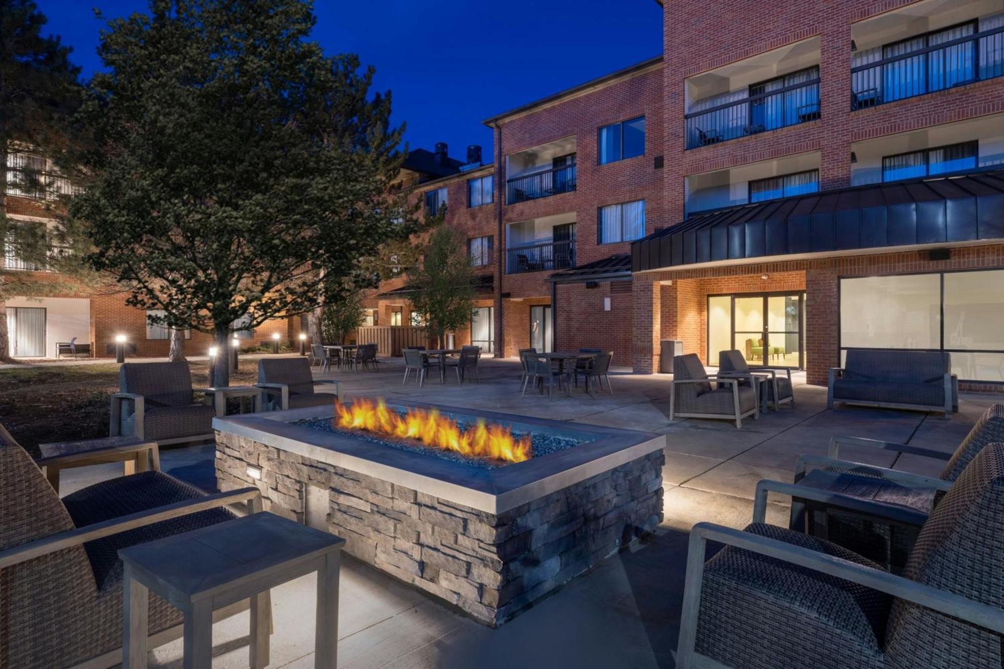 Courtyard By Marriott Boulder Broomfield Louisville Exteriör bild